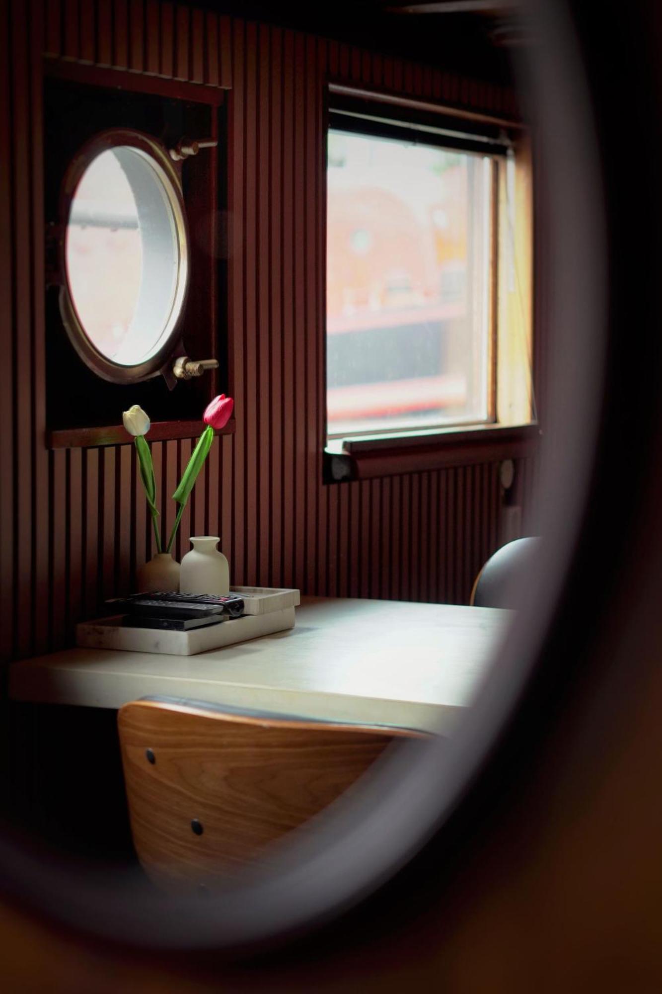 Houseboat-Amsterdam-Classic Exteriör bild
